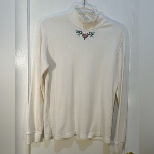 Alfred Dunner Women's S Off White Turtleneck Sweater Embroidered Long Slv Swiss